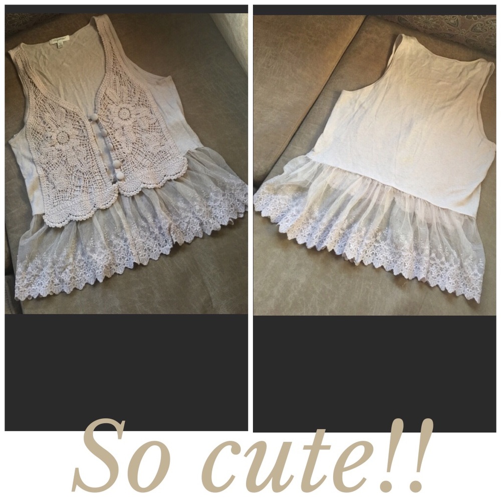mystree crochet lace vest or Shrug. Size S/M